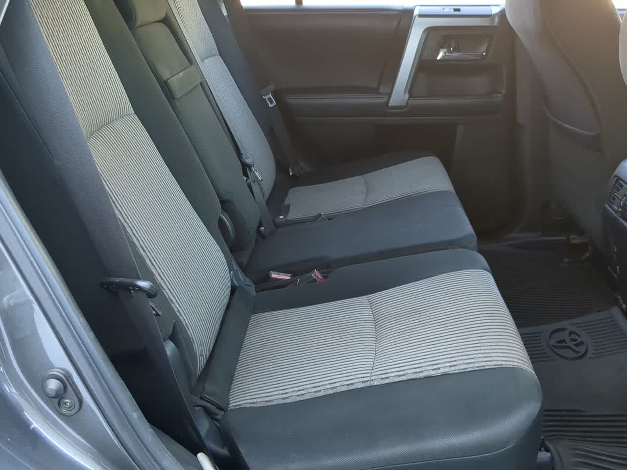 Thumbnail: 2016 Toyota 4Runner - 20