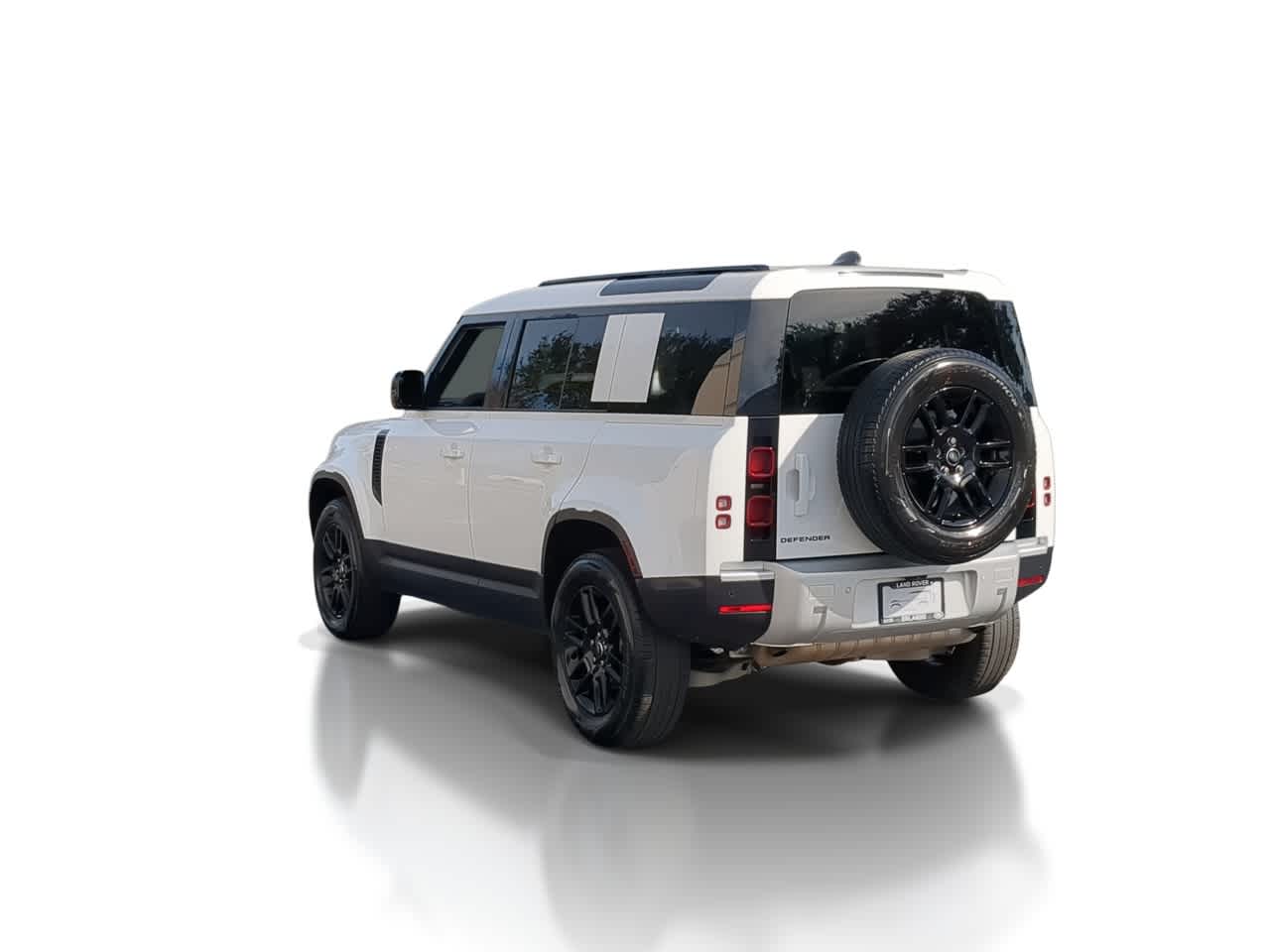 Thumbnail: 2025 Land Rover Defender - 6