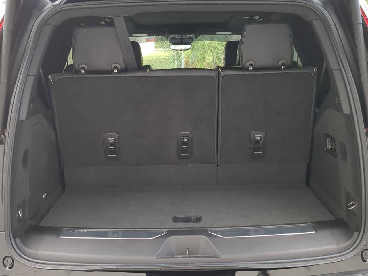 Thumbnail: 2023 Cadillac Escalade - 34