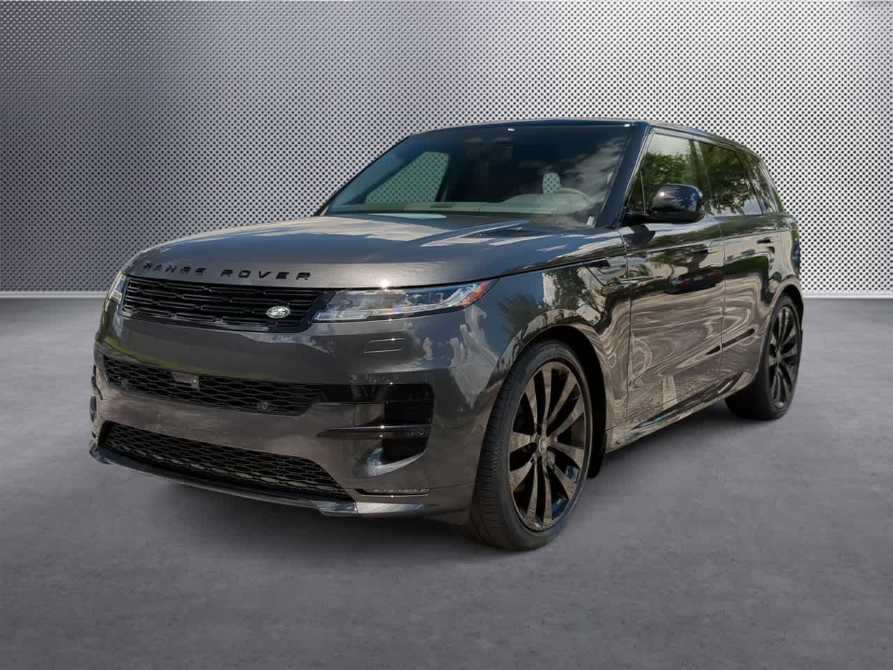 Thumbnail: 2025 Land Rover Range Rover Sport - 4