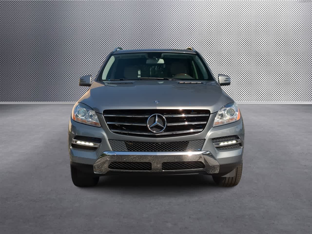 Thumbnail: 2015 Mercedes-Benz M-Class - 3