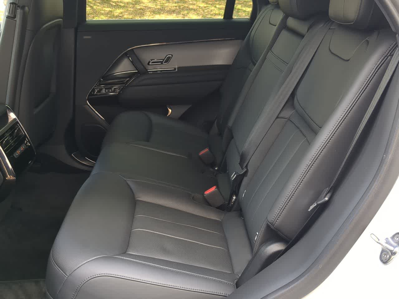 Thumbnail: 2025 Land Rover Range Rover Sport - 21
