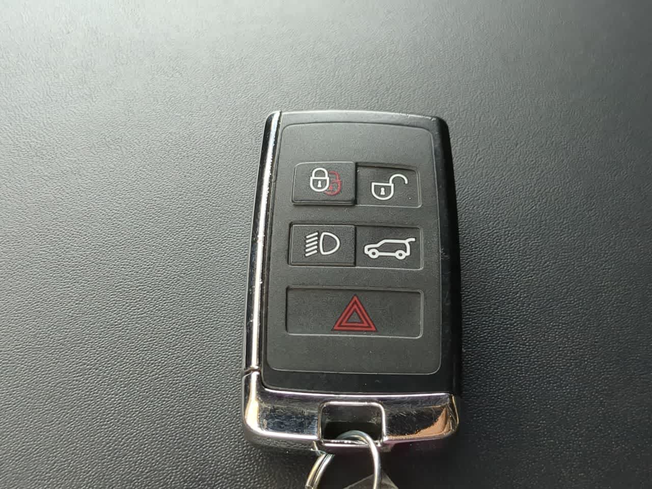 Thumbnail: 2025 Land Rover Range Rover Sport - 36