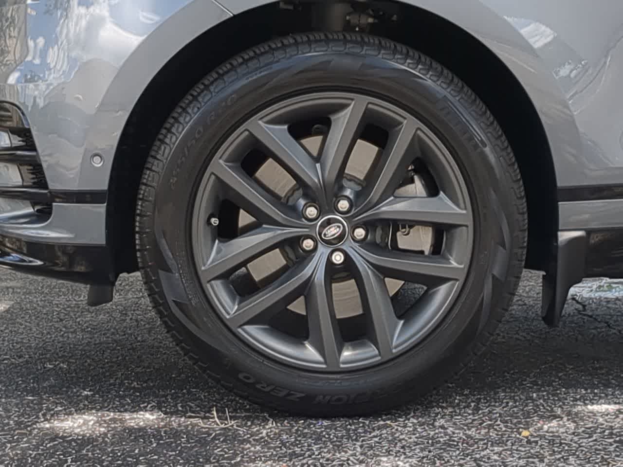 Thumbnail: 2026 Land Rover Range Rover Velar - 14