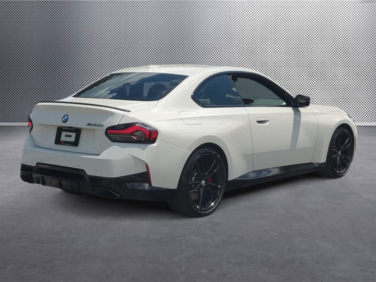 Thumbnail: 2024 BMW 2 Series - 8