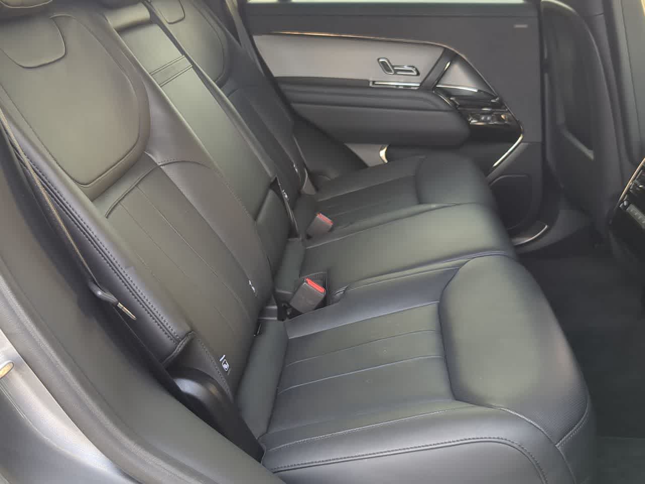 Thumbnail: 2025 Land Rover Range Rover Sport - 22