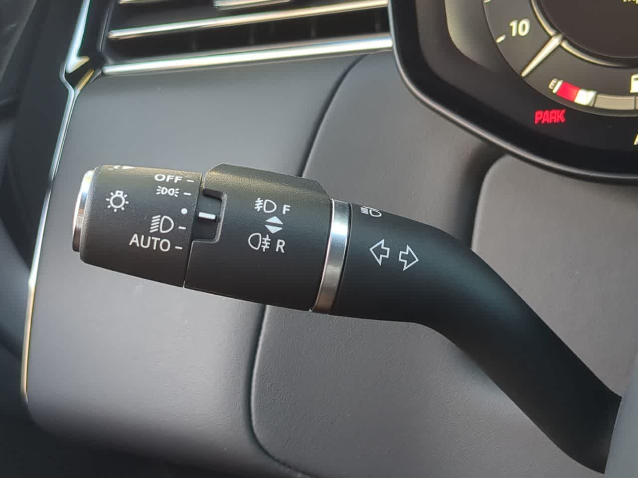 Thumbnail: 2024 Land Rover Range Rover Sport - 29