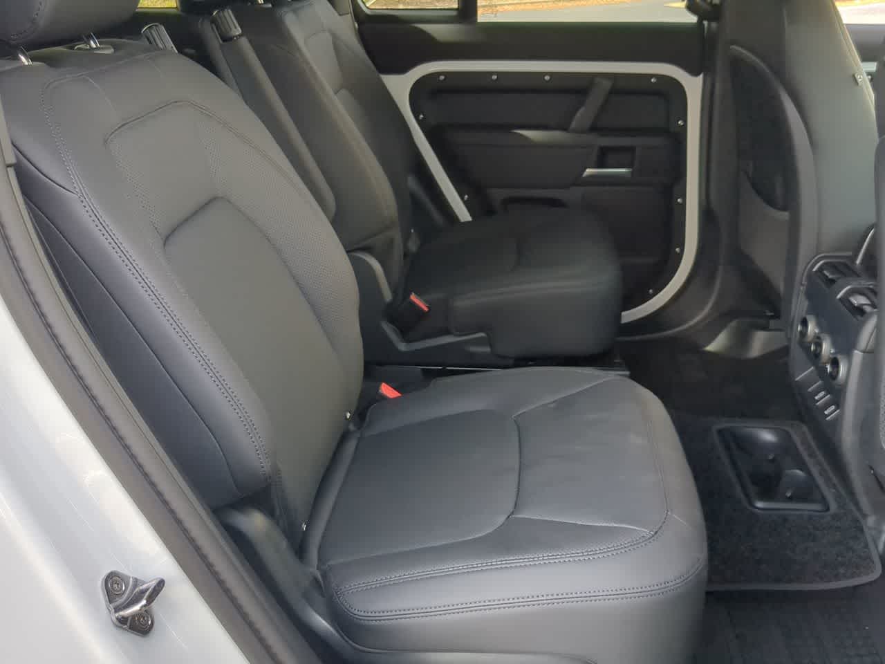 Thumbnail: 2026 Land Rover Defender - 22