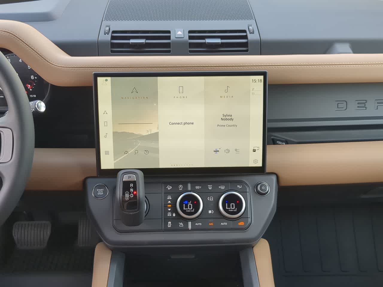 Thumbnail: 2026 Land Rover Defender - 30