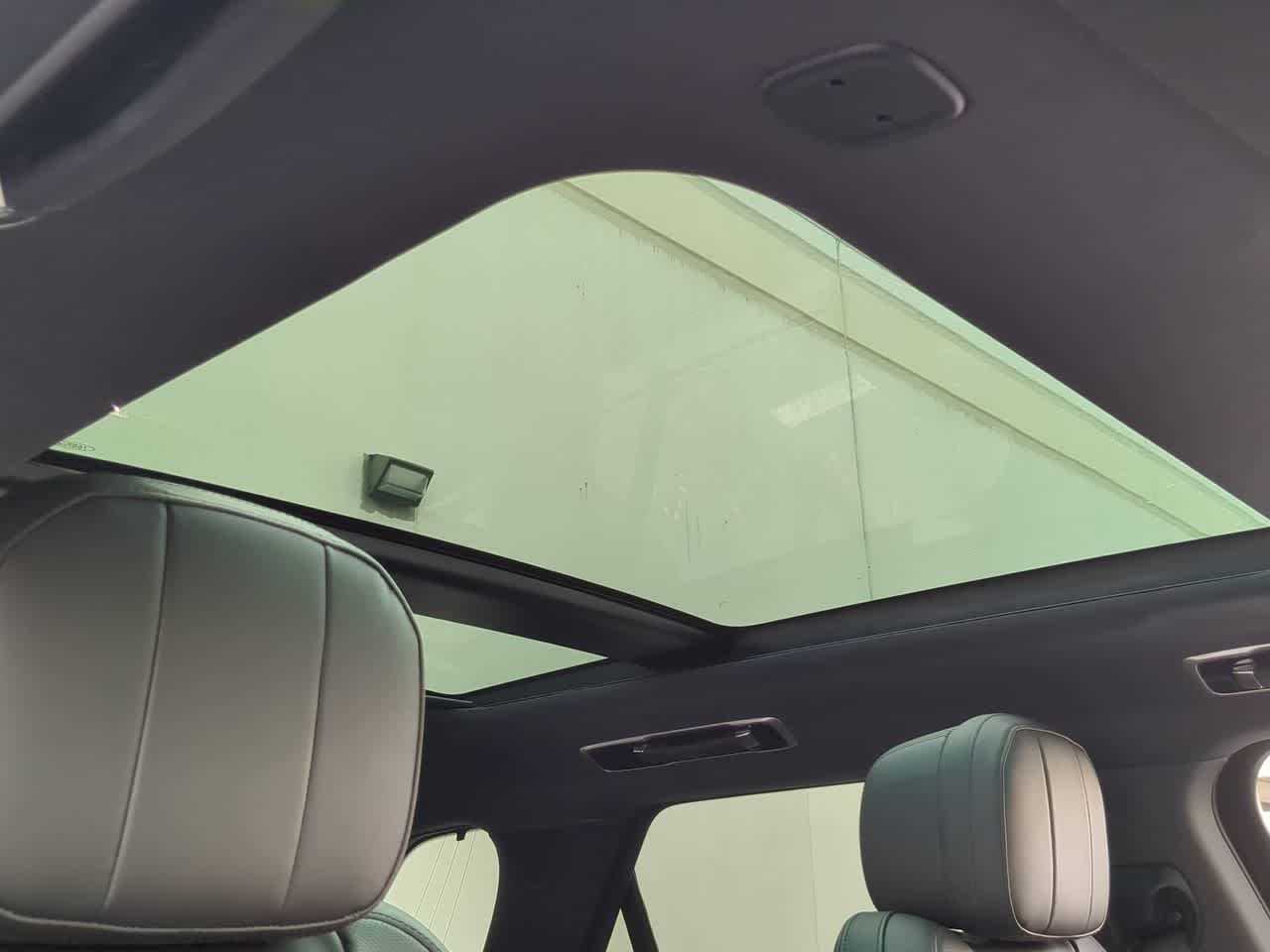 Thumbnail: 2025 Land Rover Range Rover Sport - 20