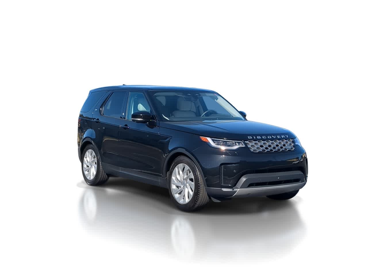 Thumbnail: 2025 Land Rover Discovery - 2