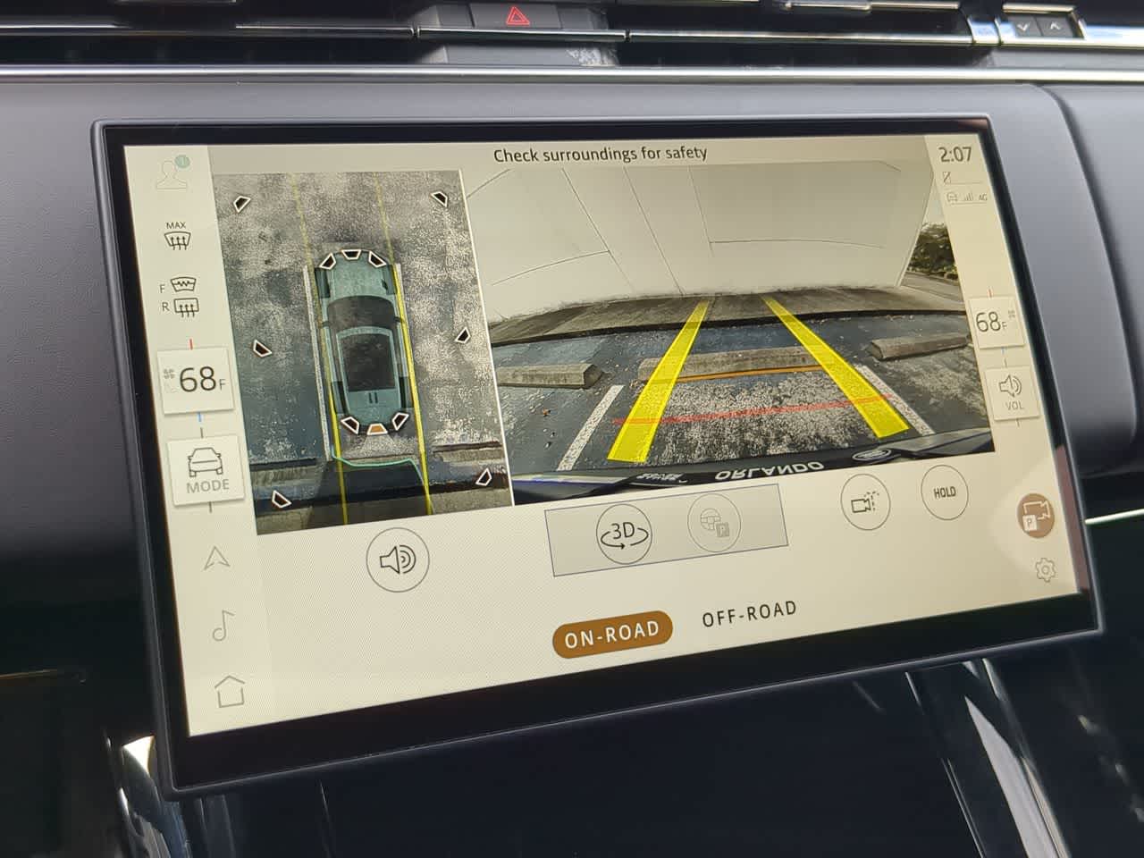 Thumbnail: 2025 Land Rover Range Rover Sport - 31