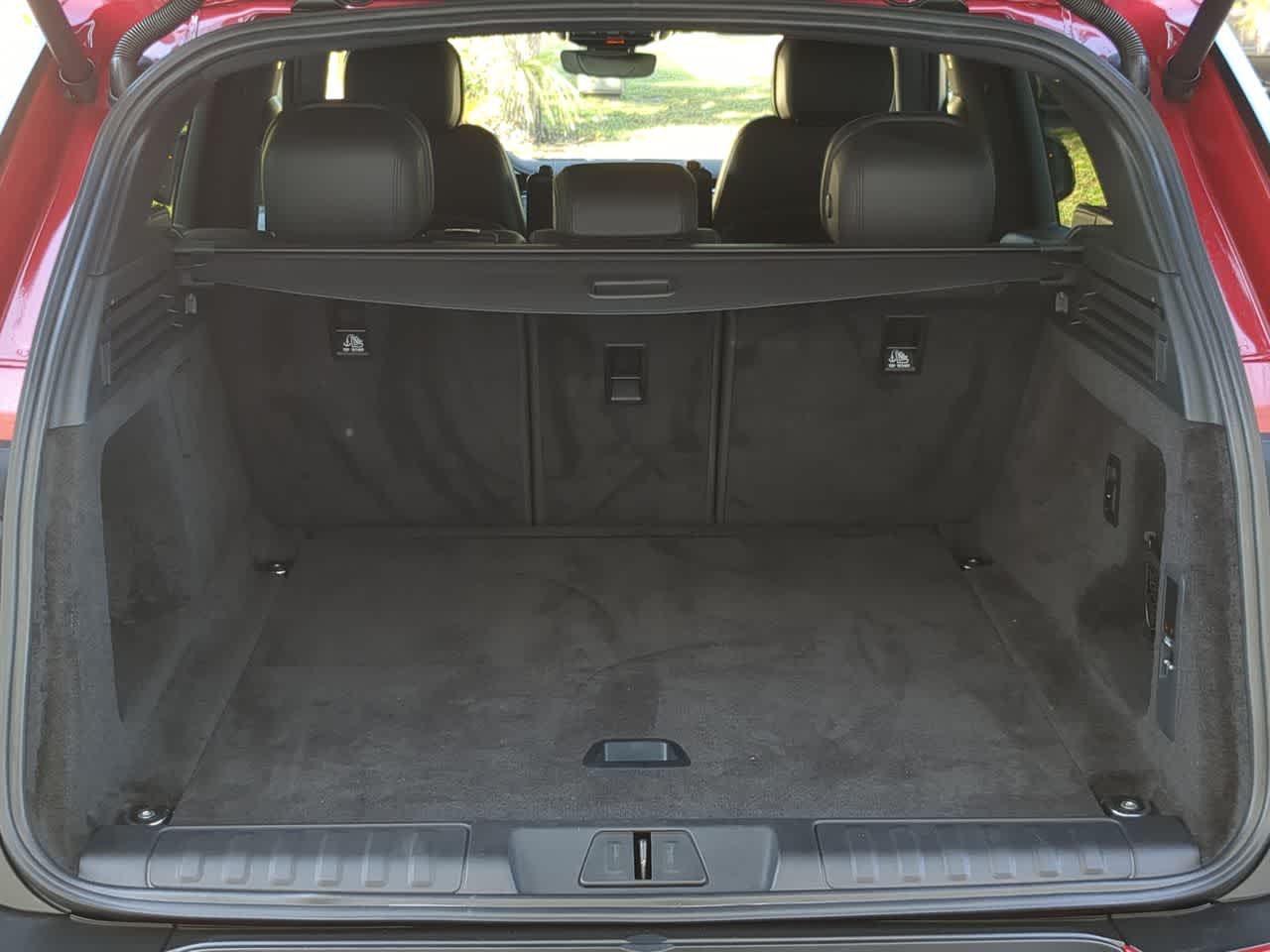 Thumbnail: 2025 Land Rover Range Rover Sport - 35