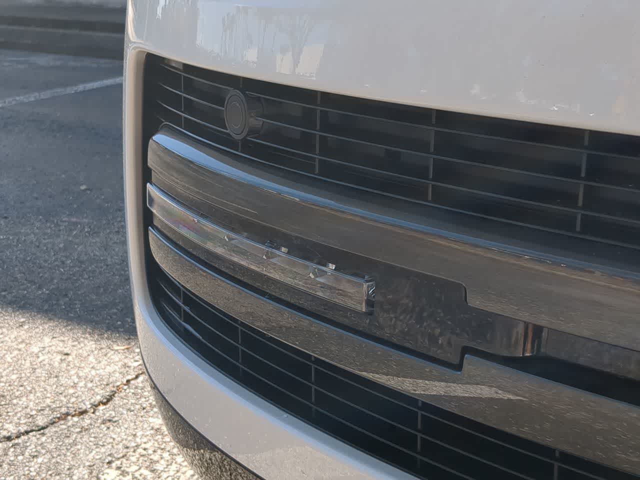 Thumbnail: 2026 Land Rover Range Rover - 11