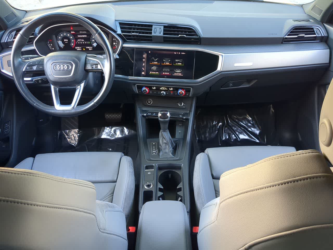 Thumbnail: 2022 Audi Q3 - 14