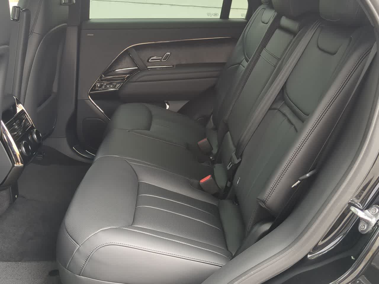 Thumbnail: 2026 Land Rover Range Rover Sport - 21