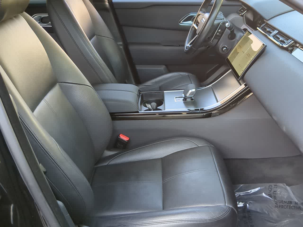 Thumbnail: 2025 Land Rover Range Rover Velar - 24