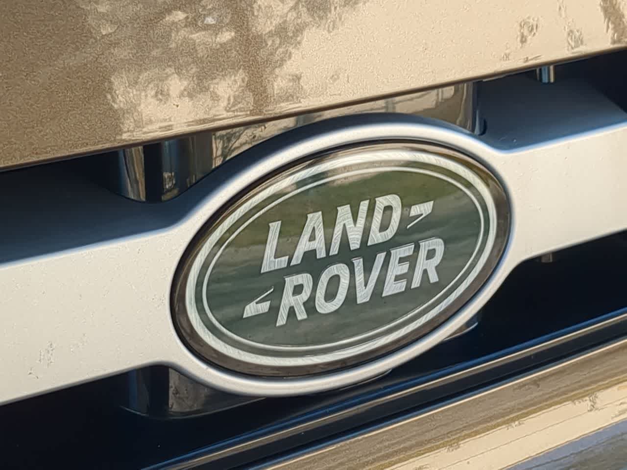Thumbnail: 2025 Land Rover Defender - 12