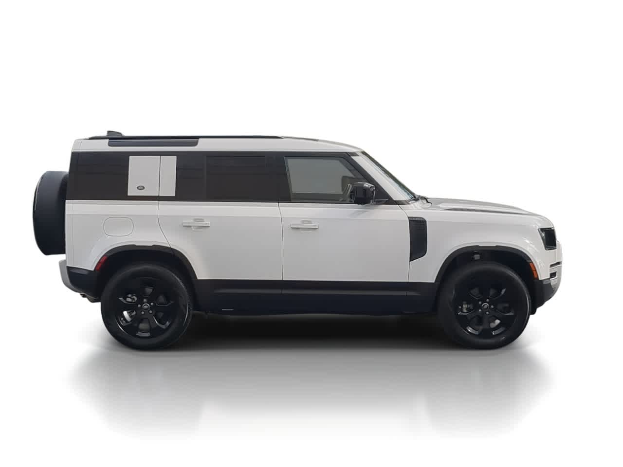 Thumbnail: 2024 Land Rover Defender - 9