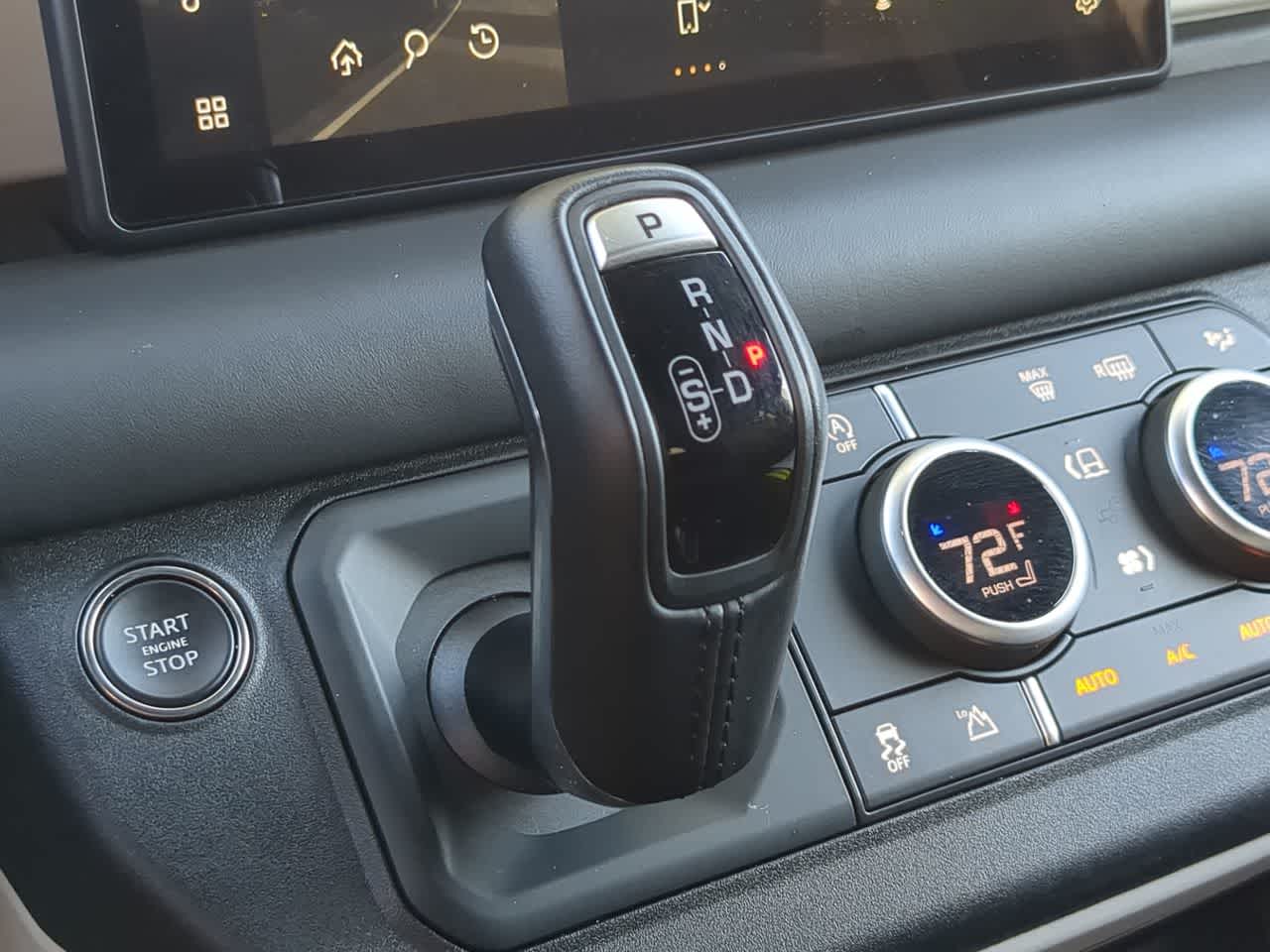 Thumbnail: 2024 Land Rover Defender - 34