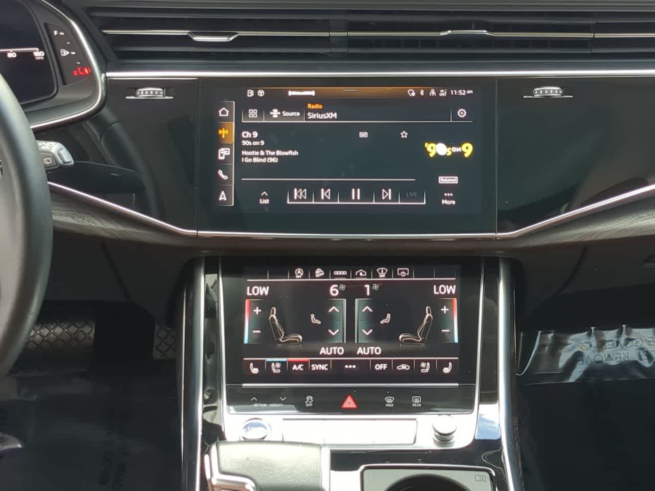 Thumbnail: 2022 Audi Q8 - 28