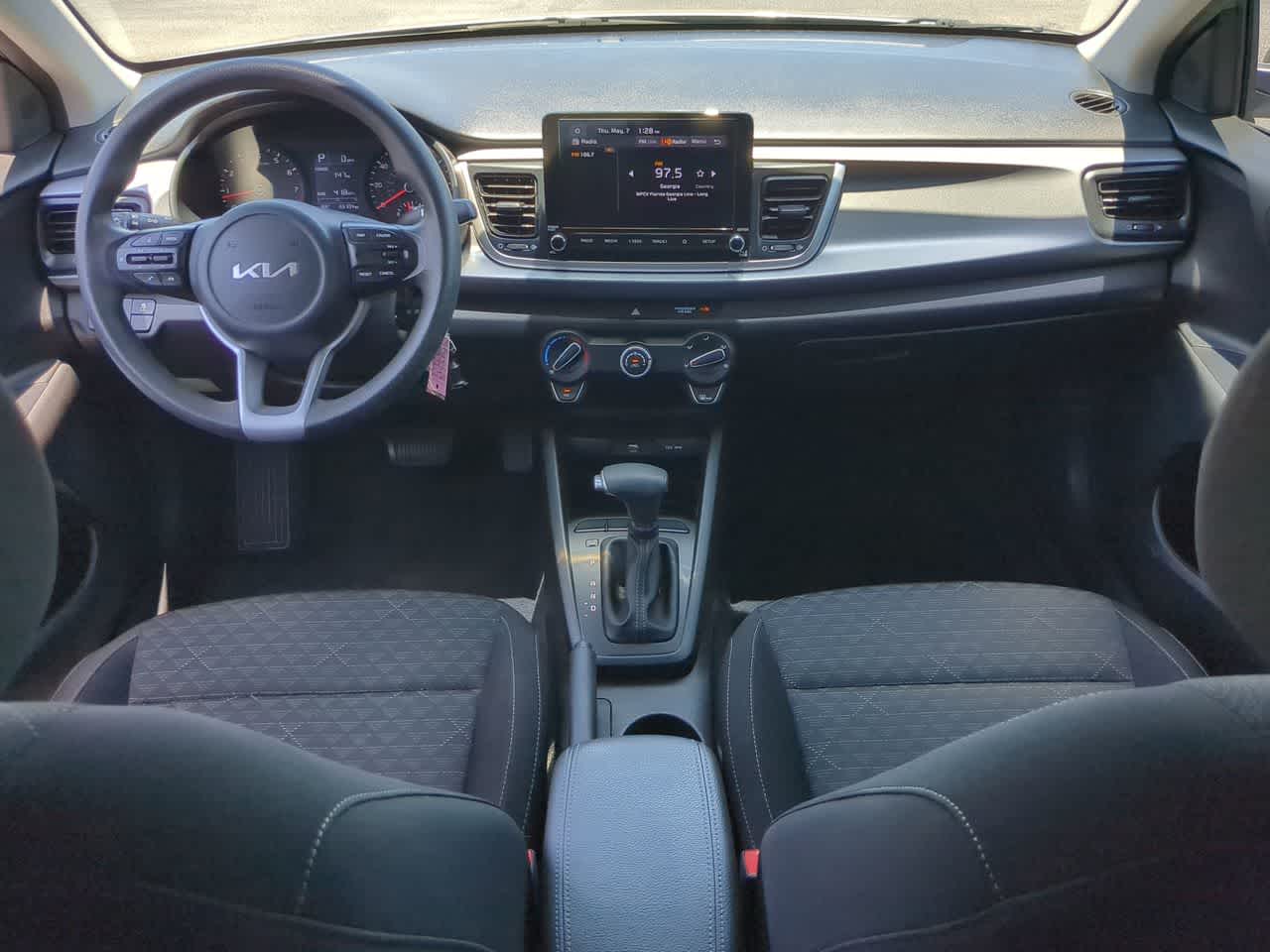 Thumbnail: 2022 Kia Rio - 15