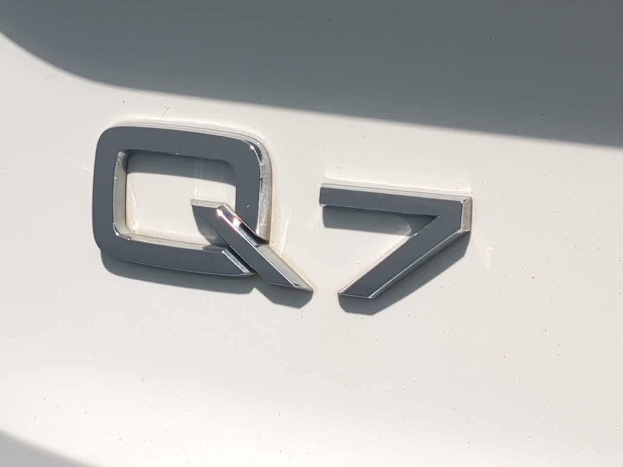 2023 Audi Q7 Premium Plus 12