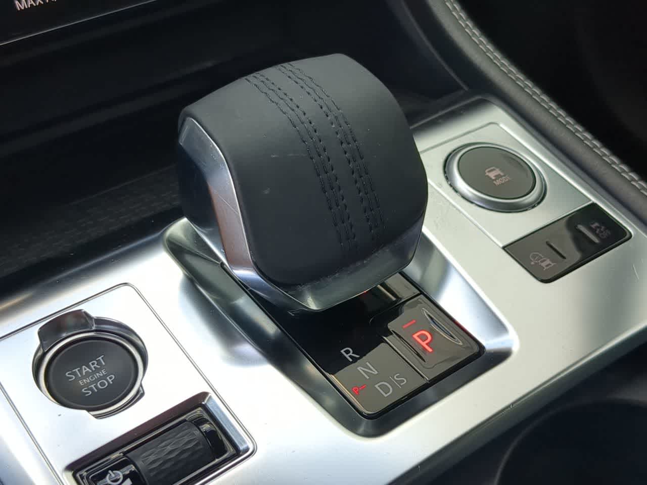 Thumbnail: 2025 Jaguar F-Pace - 33