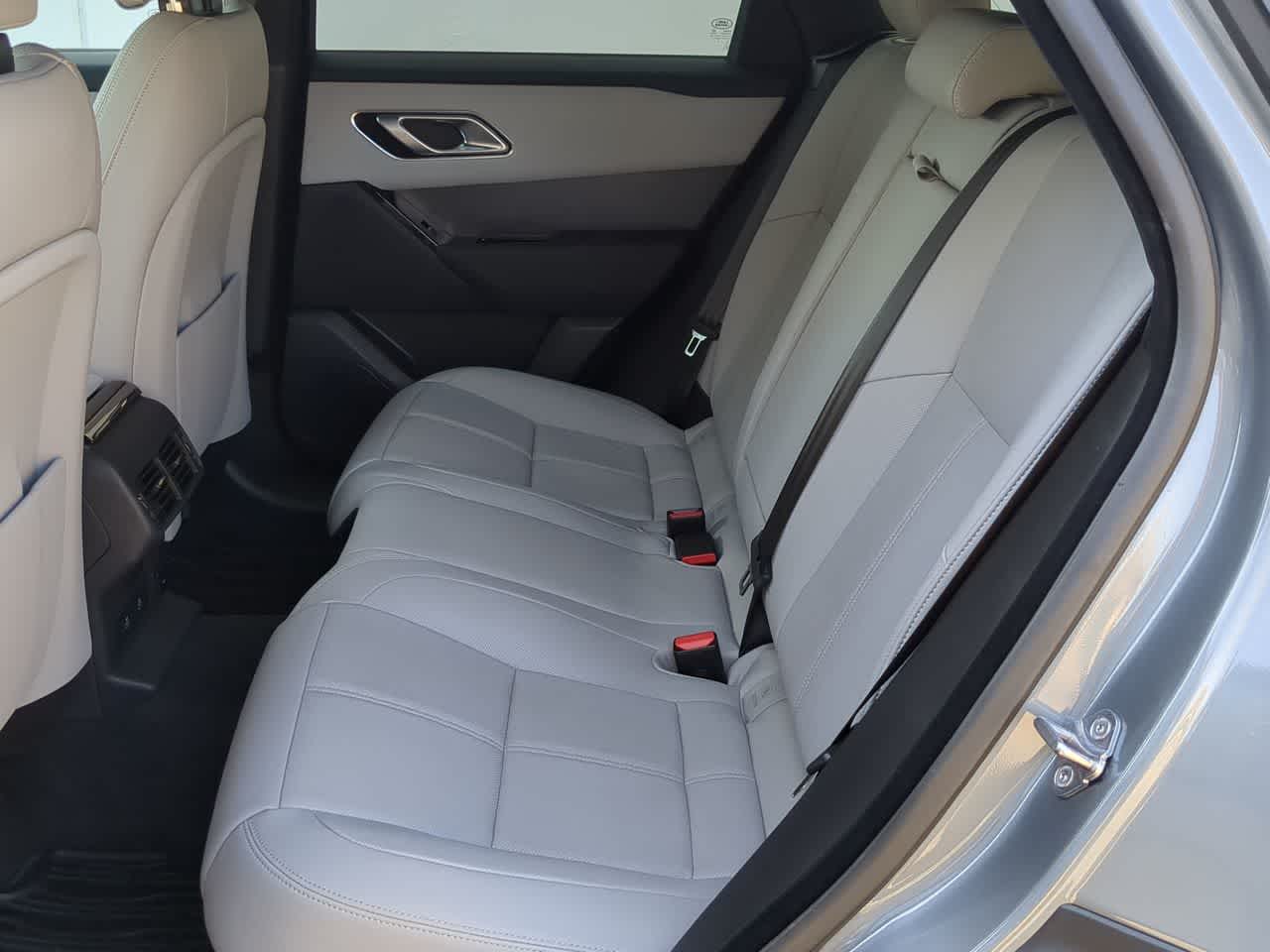 Thumbnail: 2026 Land Rover Range Rover Velar - 20