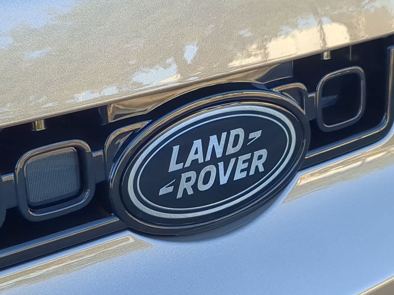 Thumbnail: 2026 Land Rover Defender - 12
