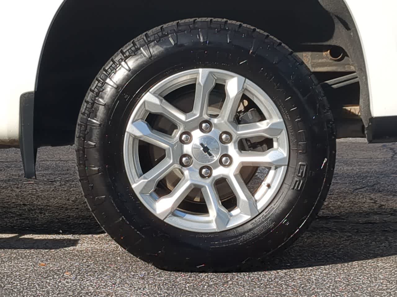 Thumbnail: 2022 Chevrolet Silverado 1500 - 14