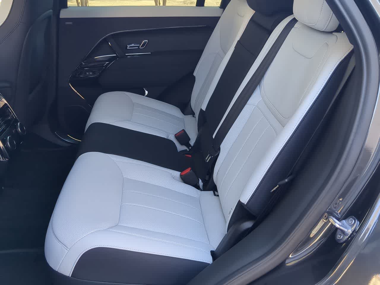 Thumbnail: 2026 Land Rover Range Rover Sport - 21