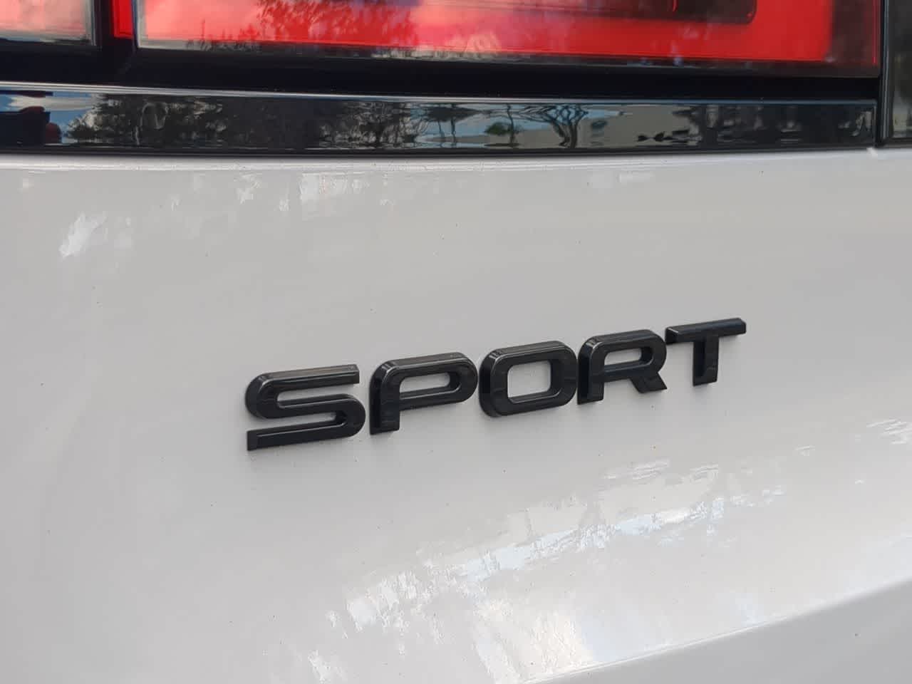 Thumbnail: 2025 Land Rover Range Rover Sport - 13