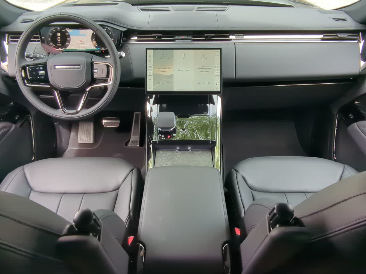 Thumbnail: 2026 Land Rover Range Rover Sport - 16