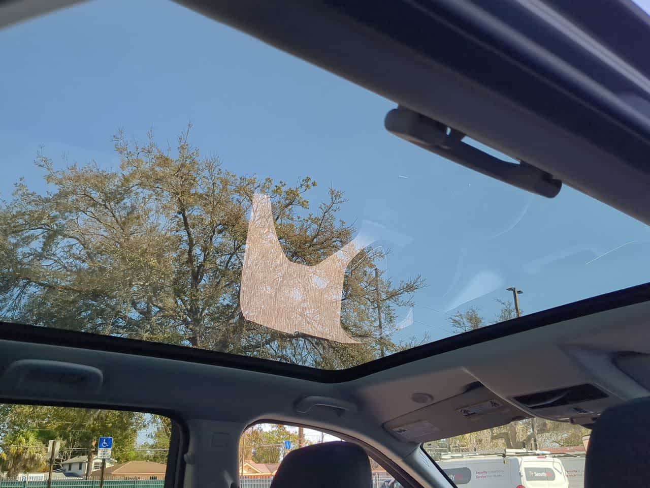 Thumbnail: 2025 Land Rover Discovery Sport - 23