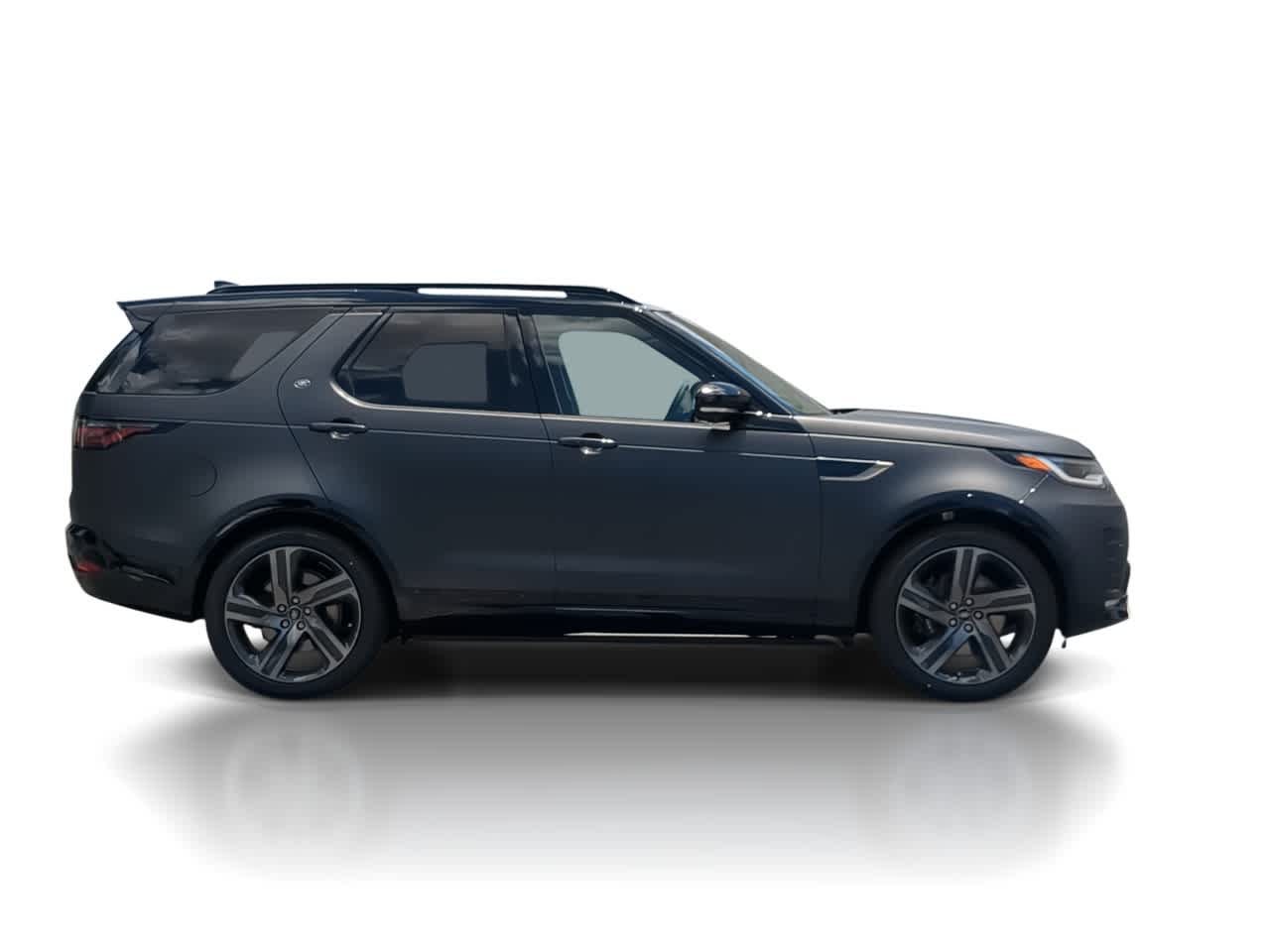 Thumbnail: 2026 Land Rover Discovery - 9