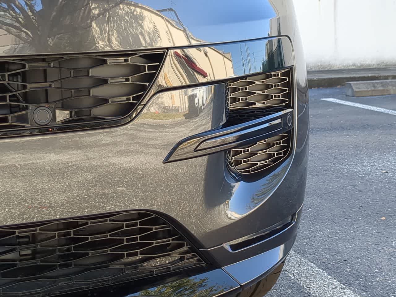 Thumbnail: 2026 Land Rover Range Rover Sport - 11