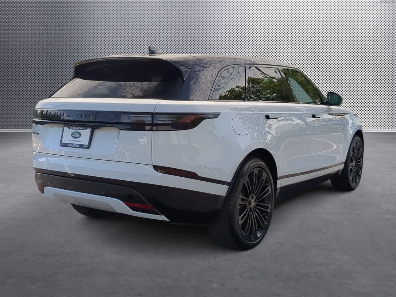 Thumbnail: 2026 Land Rover Range Rover Velar - 8