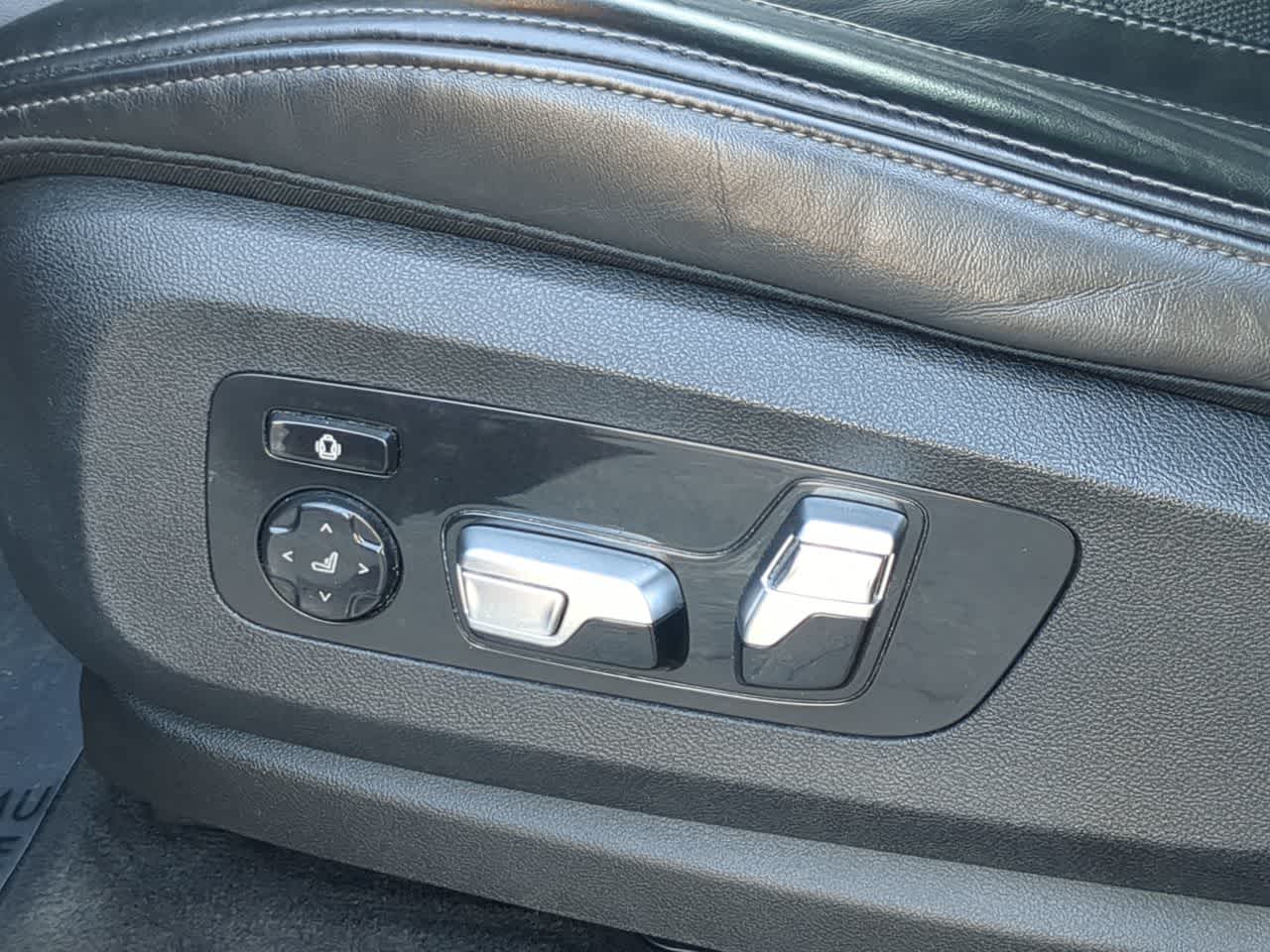 Thumbnail: 2020 BMW X5 - 18