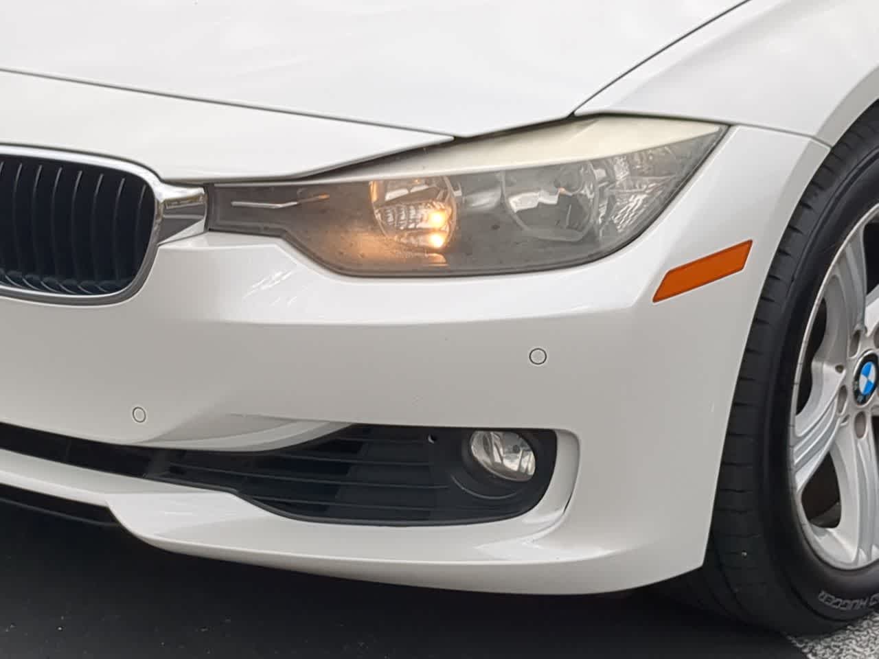 Thumbnail: 2015 BMW 3 Series - 11