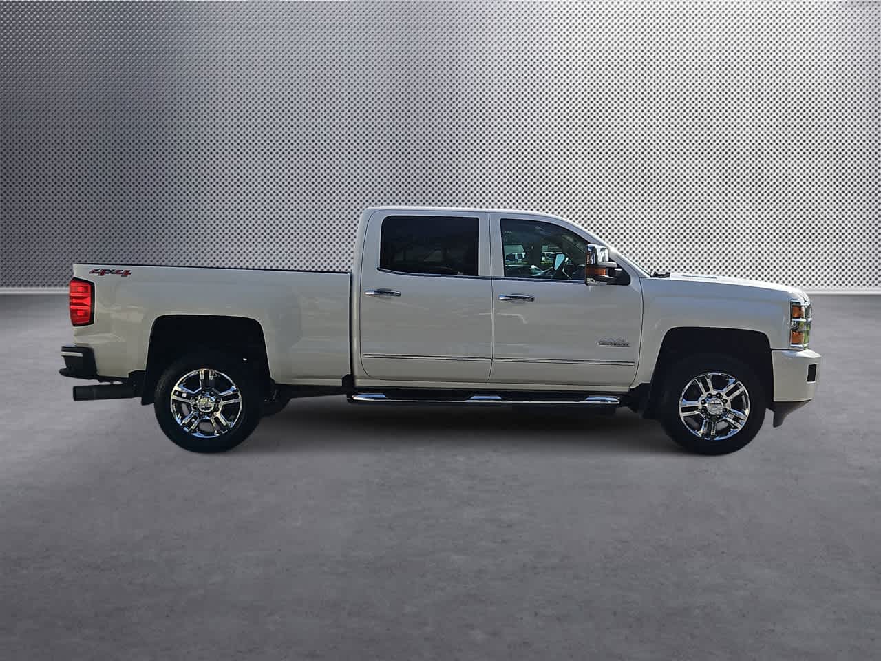 Thumbnail: 2016 Chevrolet Silverado 2500 - 9