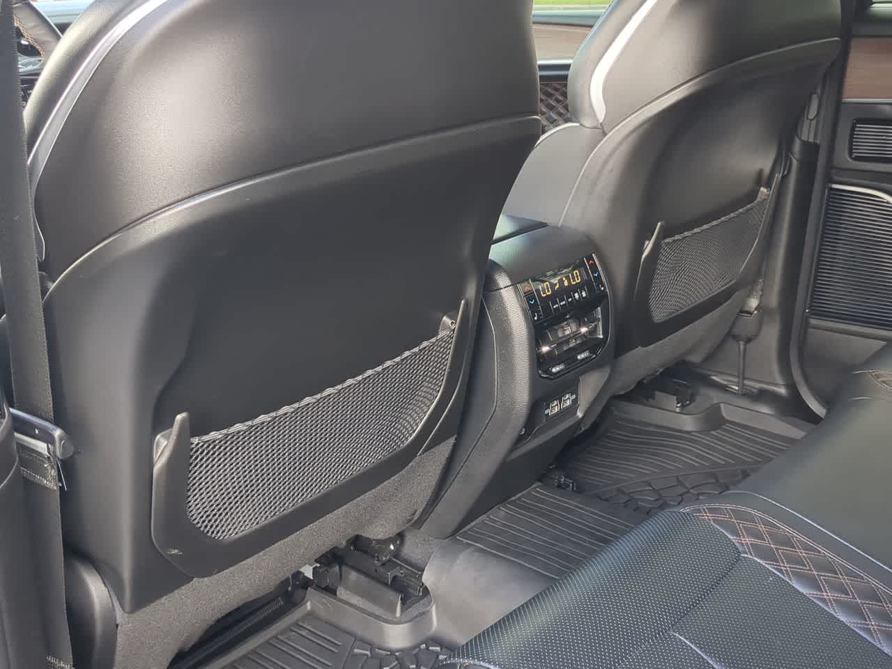 Thumbnail: 2023 Jeep Grand Cherokee - 18