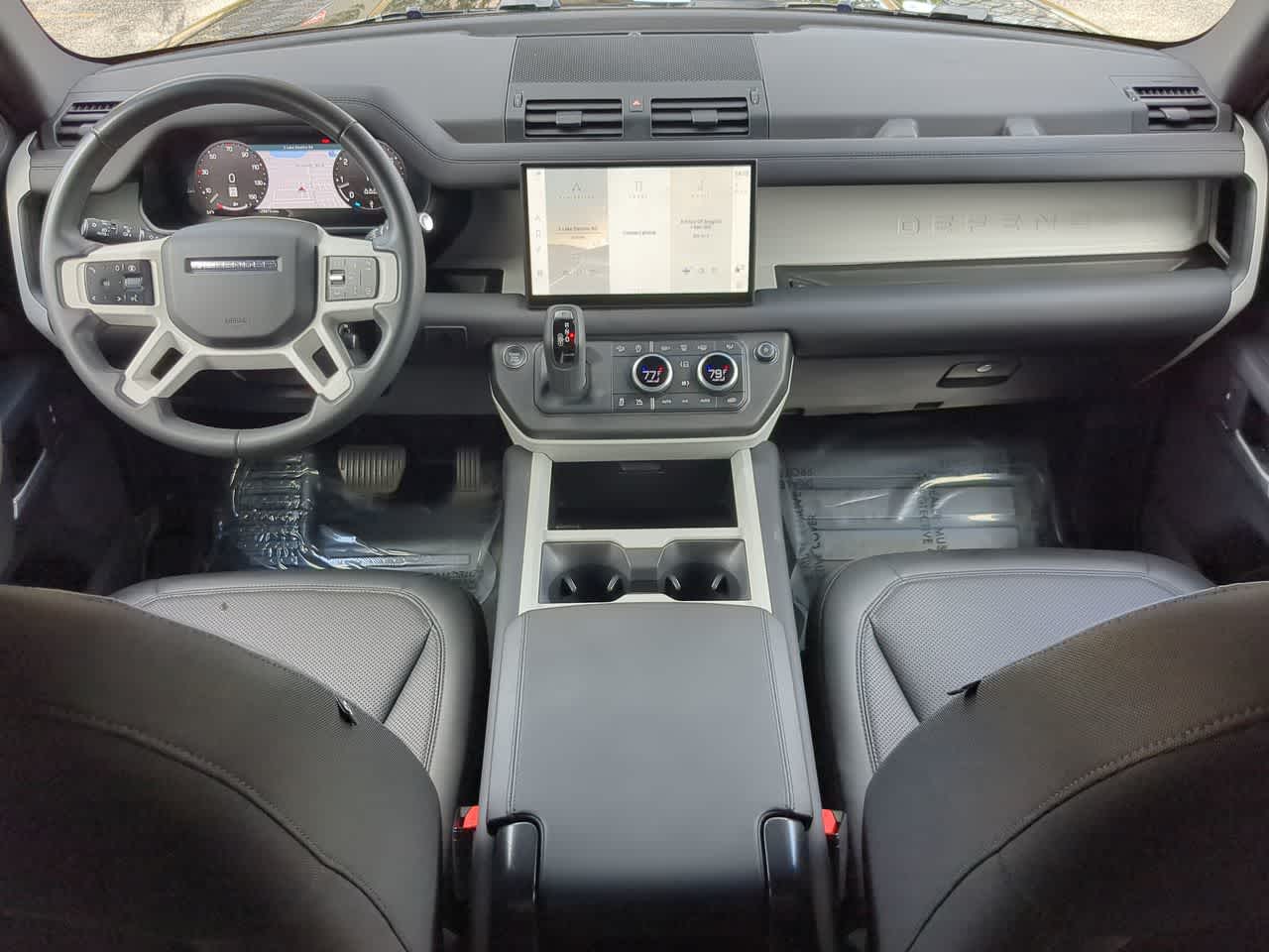 Thumbnail: 2025 Land Rover Defender - 15