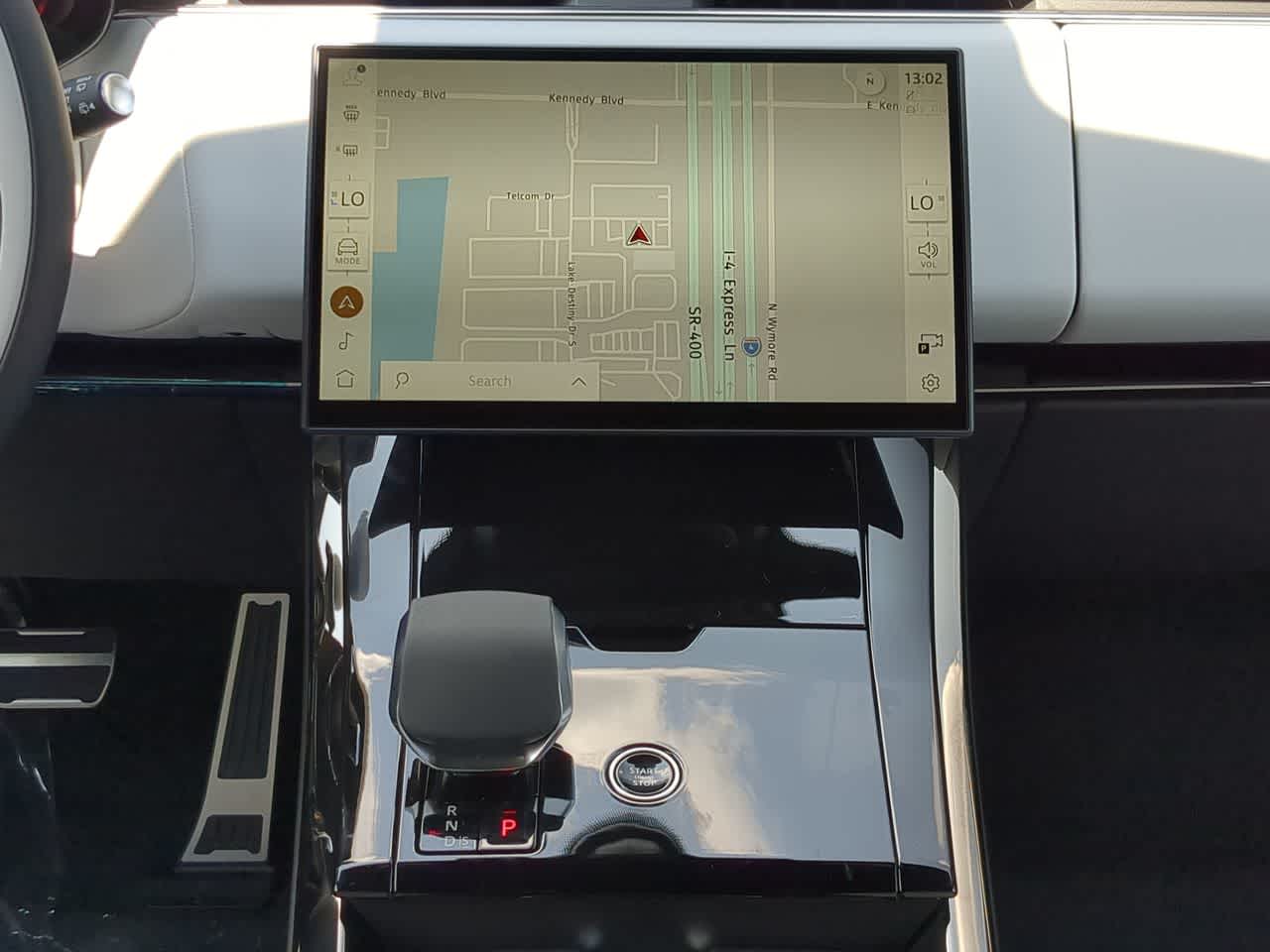 Thumbnail: 2025 Land Rover Range Rover Sport - 30