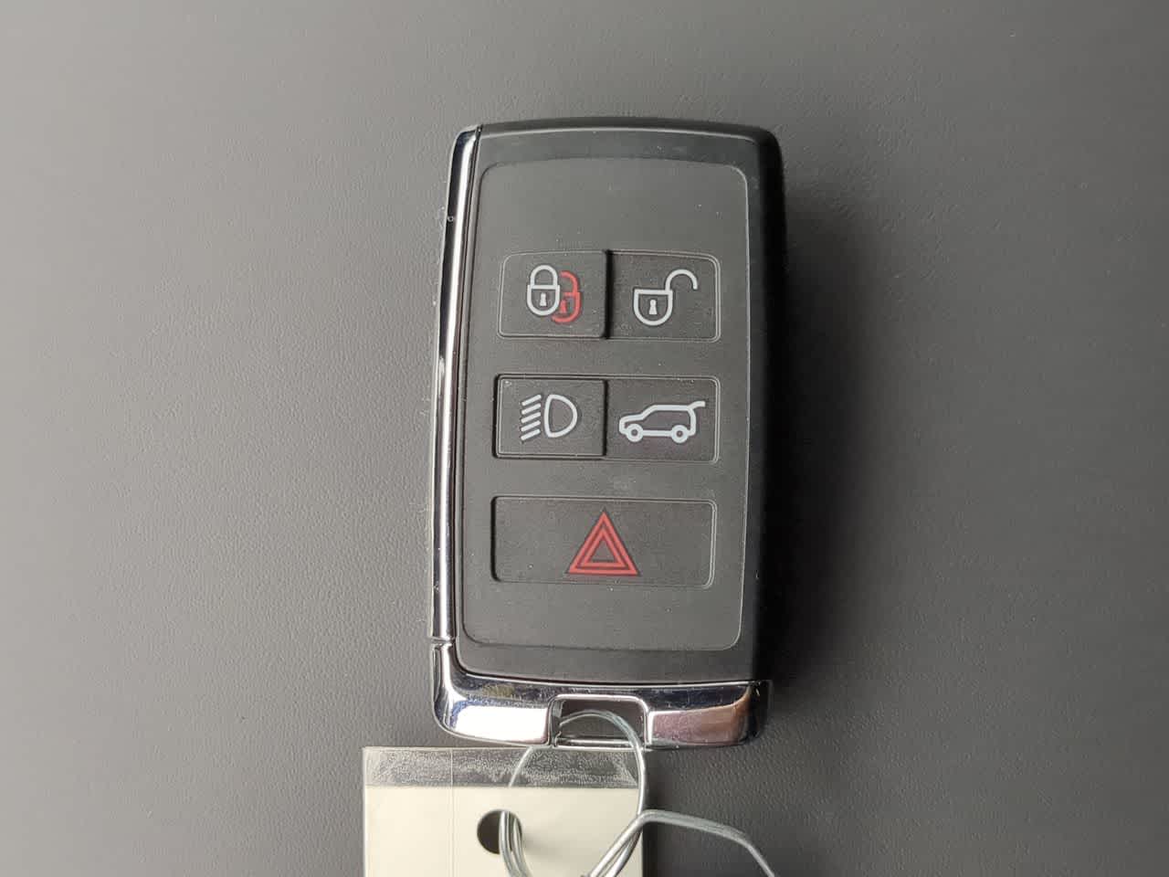 Thumbnail: 2025 Land Rover Range Rover - 37