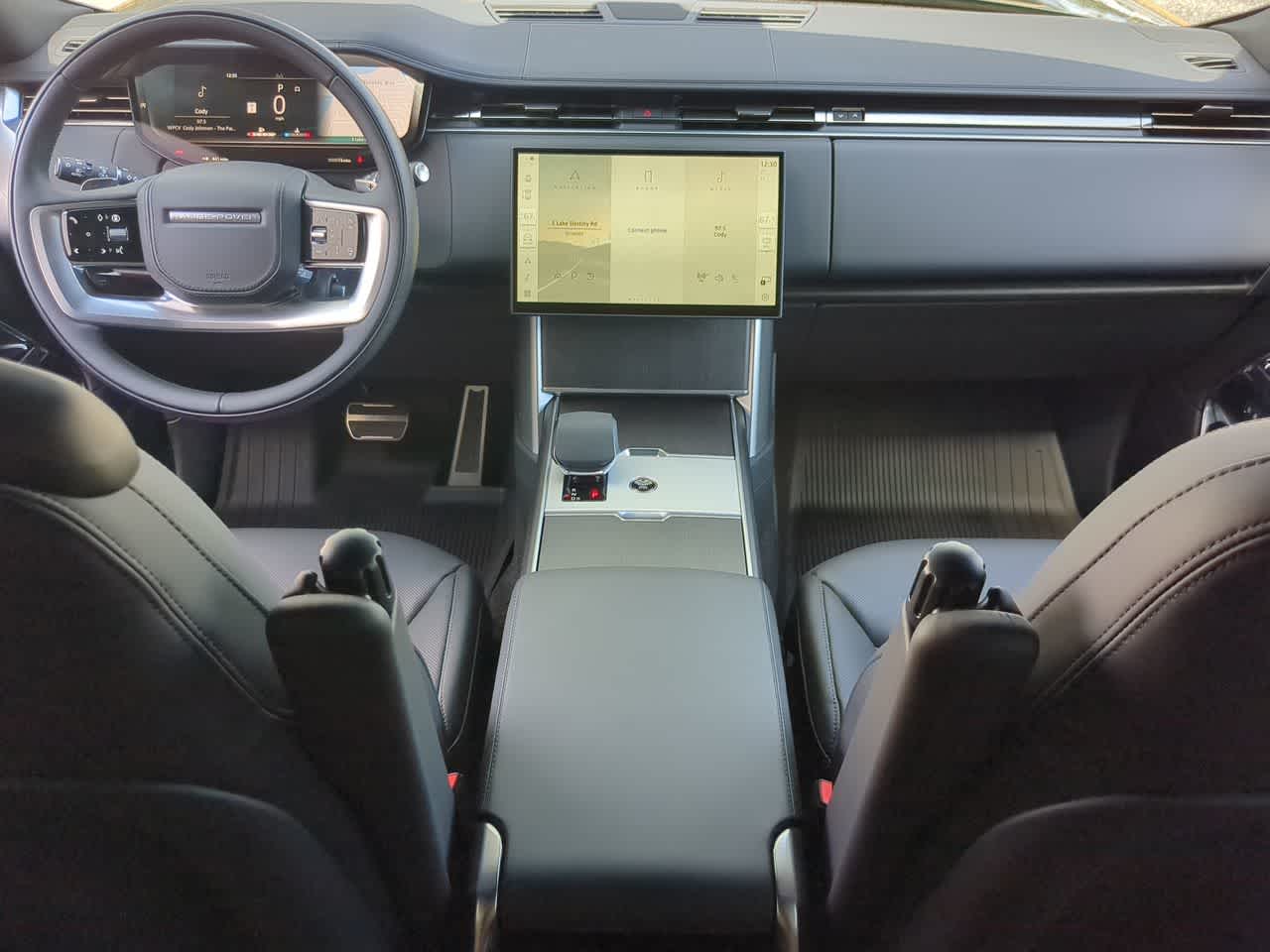 Thumbnail: 2026 Land Rover Range Rover - 16