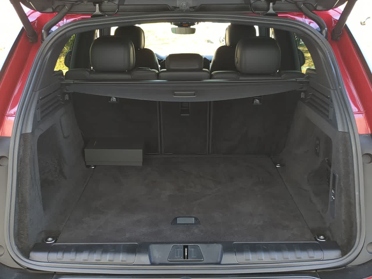 Thumbnail: 2025 Land Rover Range Rover Sport - 37