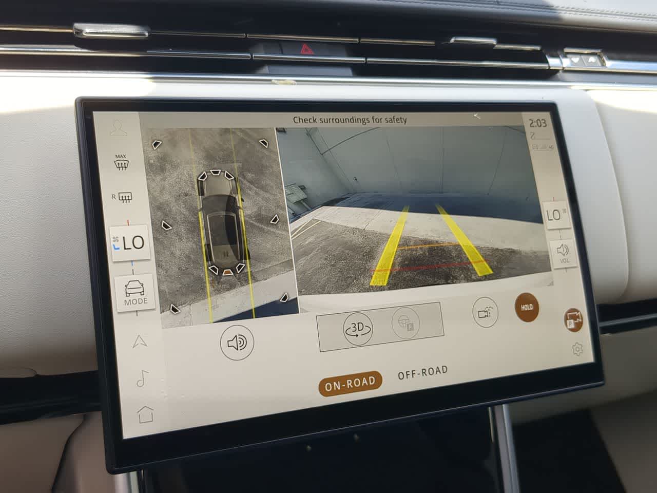 Thumbnail: 2024 Land Rover Range Rover - 38