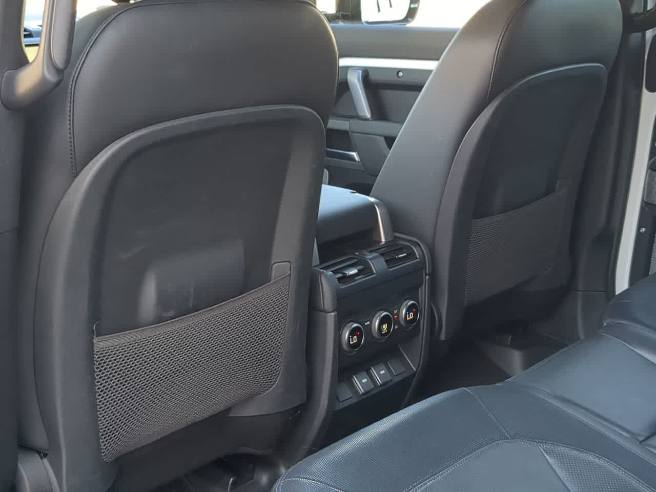 Thumbnail: 2024 Land Rover Defender - 18