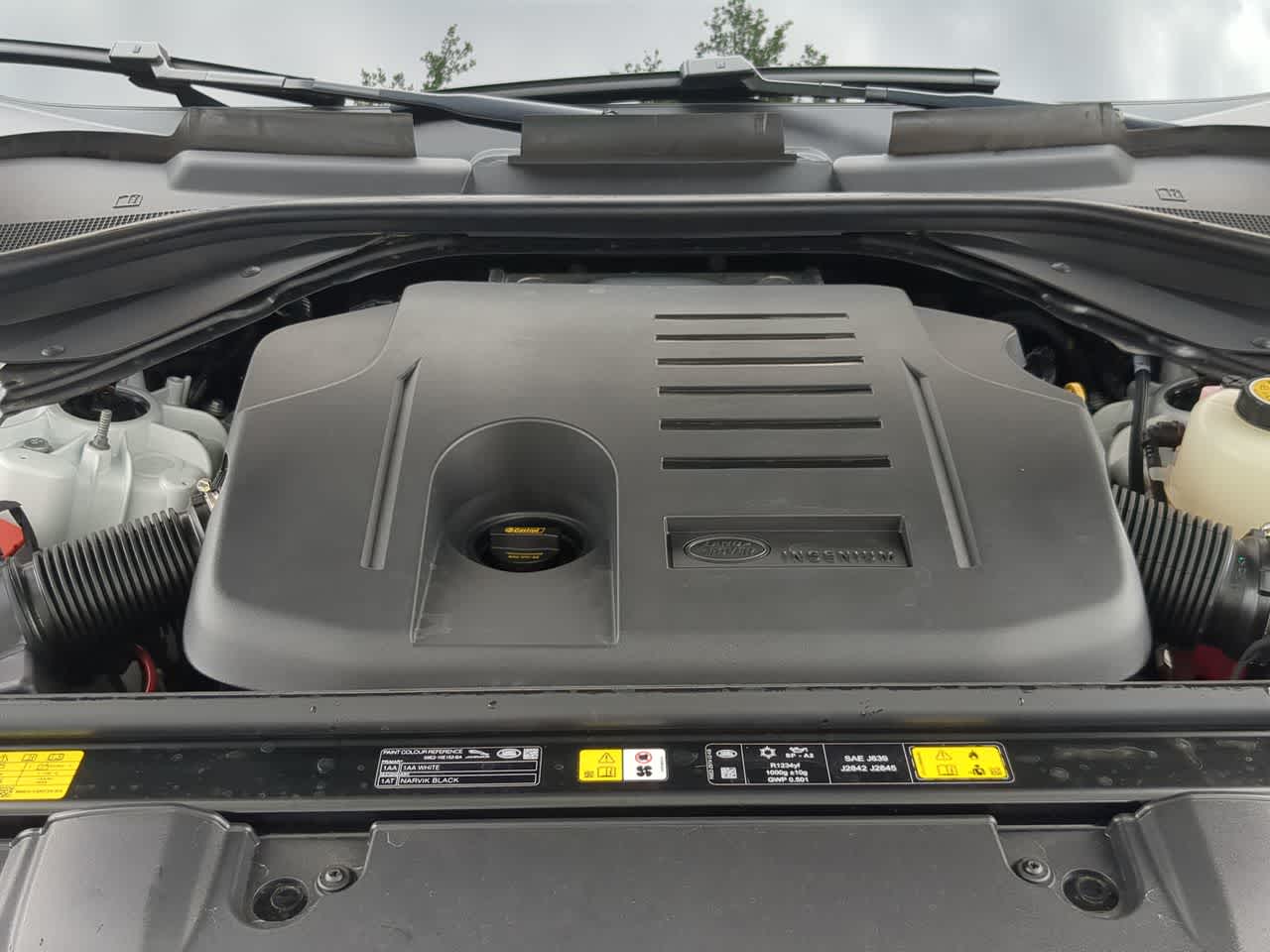 Thumbnail: 2025 Land Rover Range Rover - 15